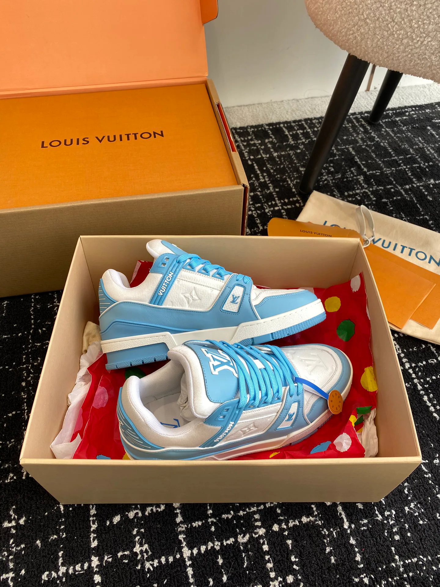 Кроссовки Женские Louis Vuitton 5790927