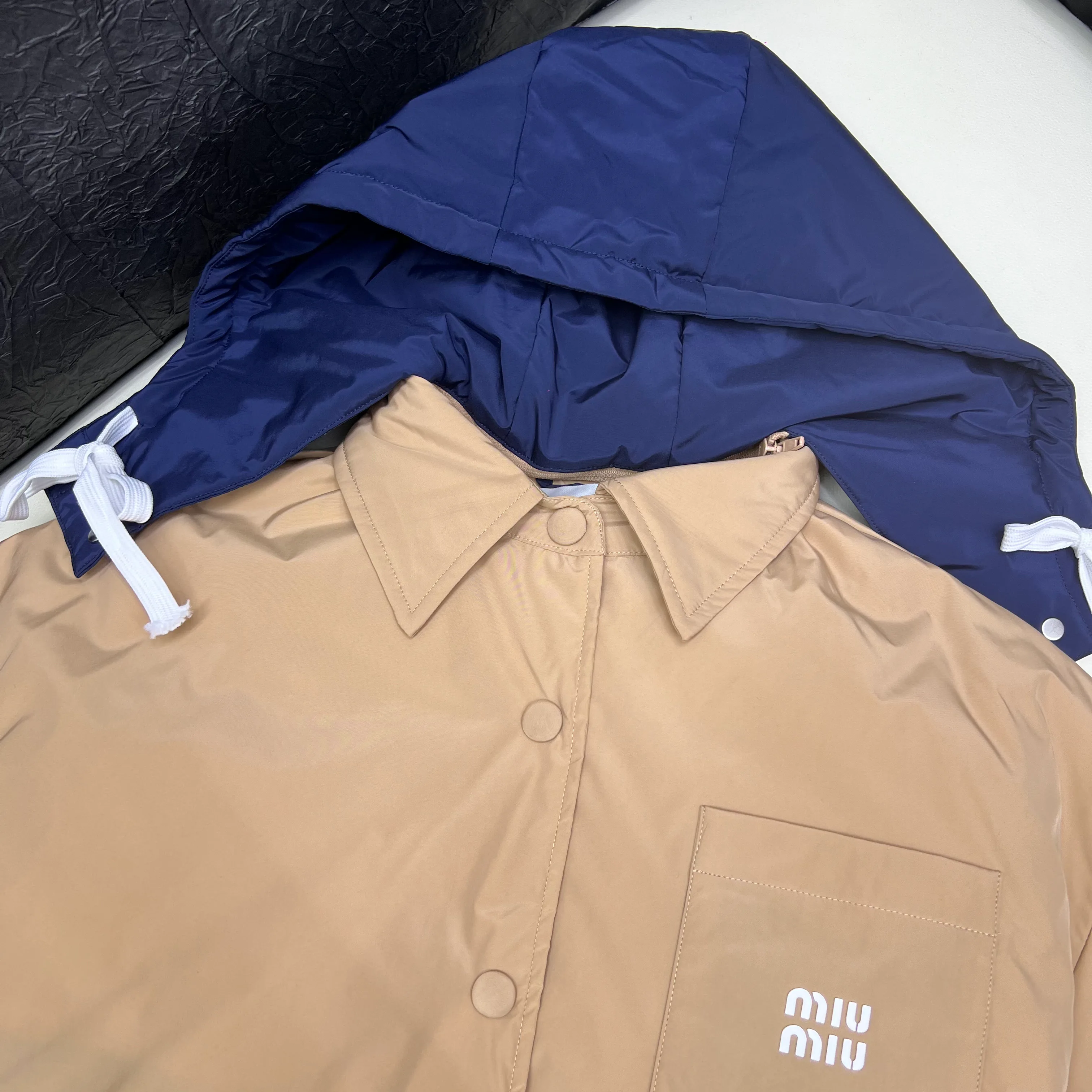 Куртки И Пуховики Женские Miu Miu 18035506