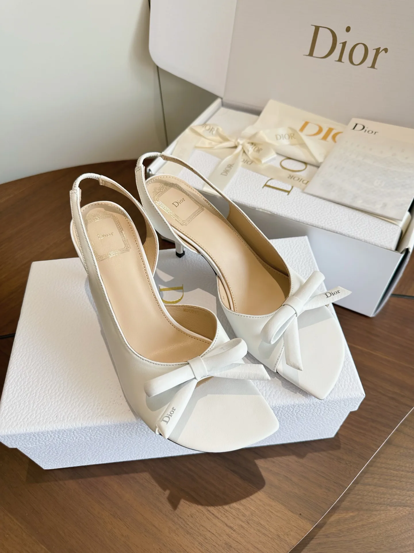 Босоножки Женские Christian Dior 18443985