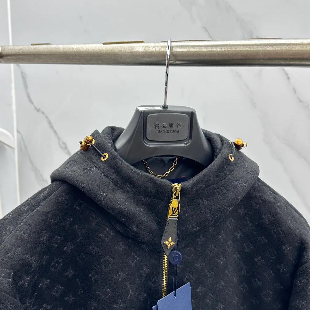 Куртки И Пуховики Мужские Louis Vuitton 18246854