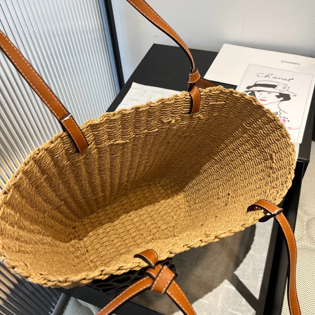 Классические Сумки Женские Loewe 11633339