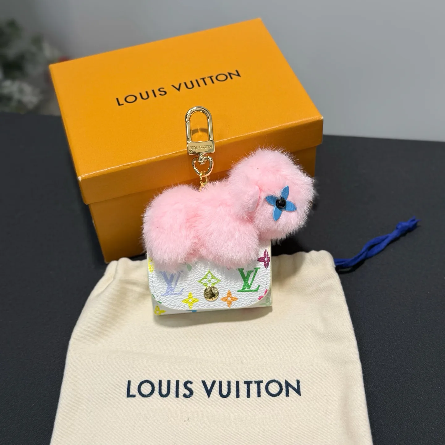 Ключницы Louis Vuitton 17886413