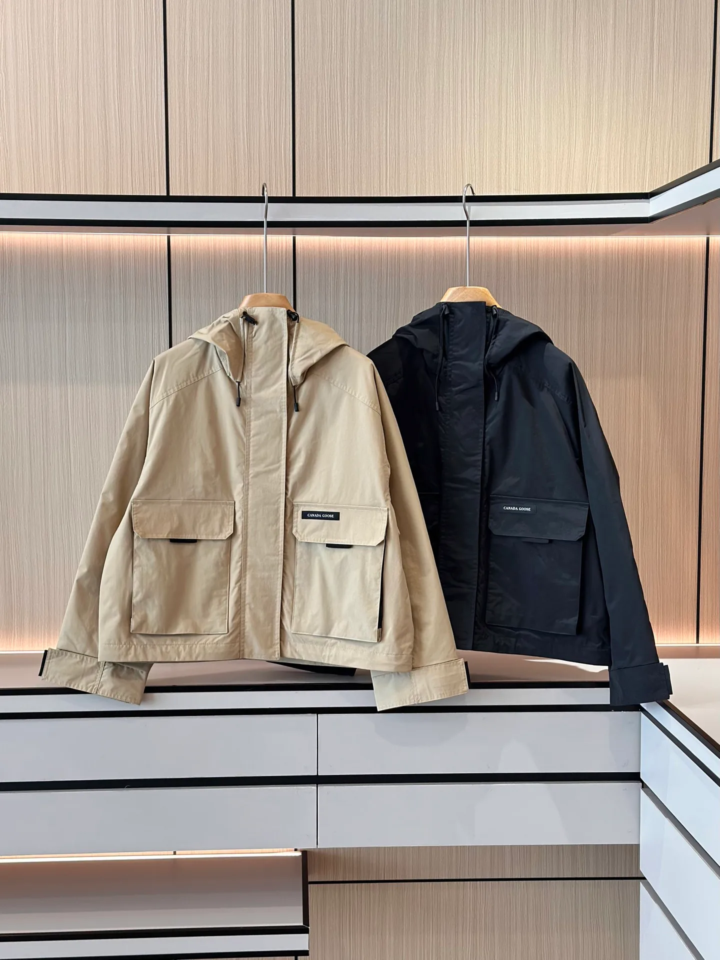 Куртки И Пуховики Женские Canada Goose 18706913