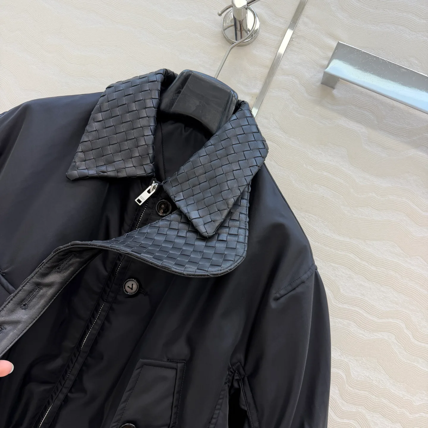 Куртки И Пуховики Женские Bottega Veneta 18501588