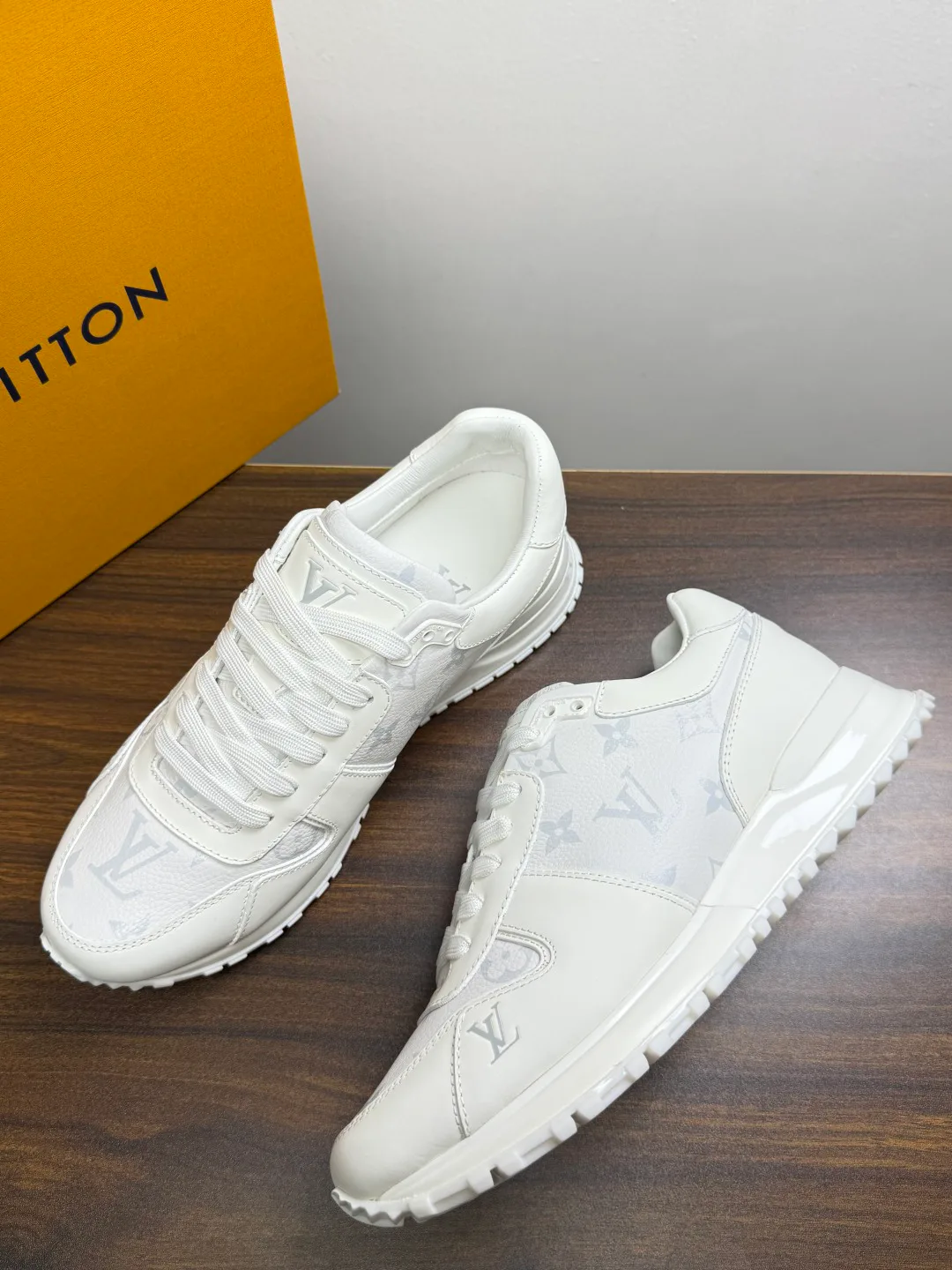Кроссовки Мужские Louis Vuitton 20143427
