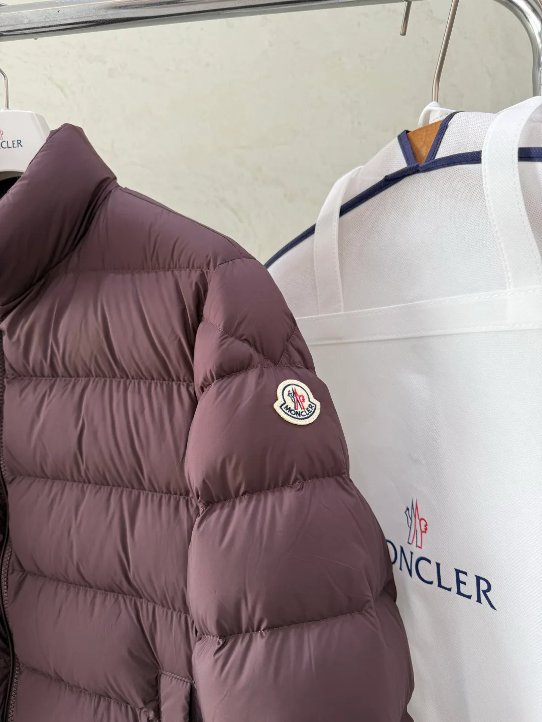 Куртки И Пуховики Женские Moncler 18376090