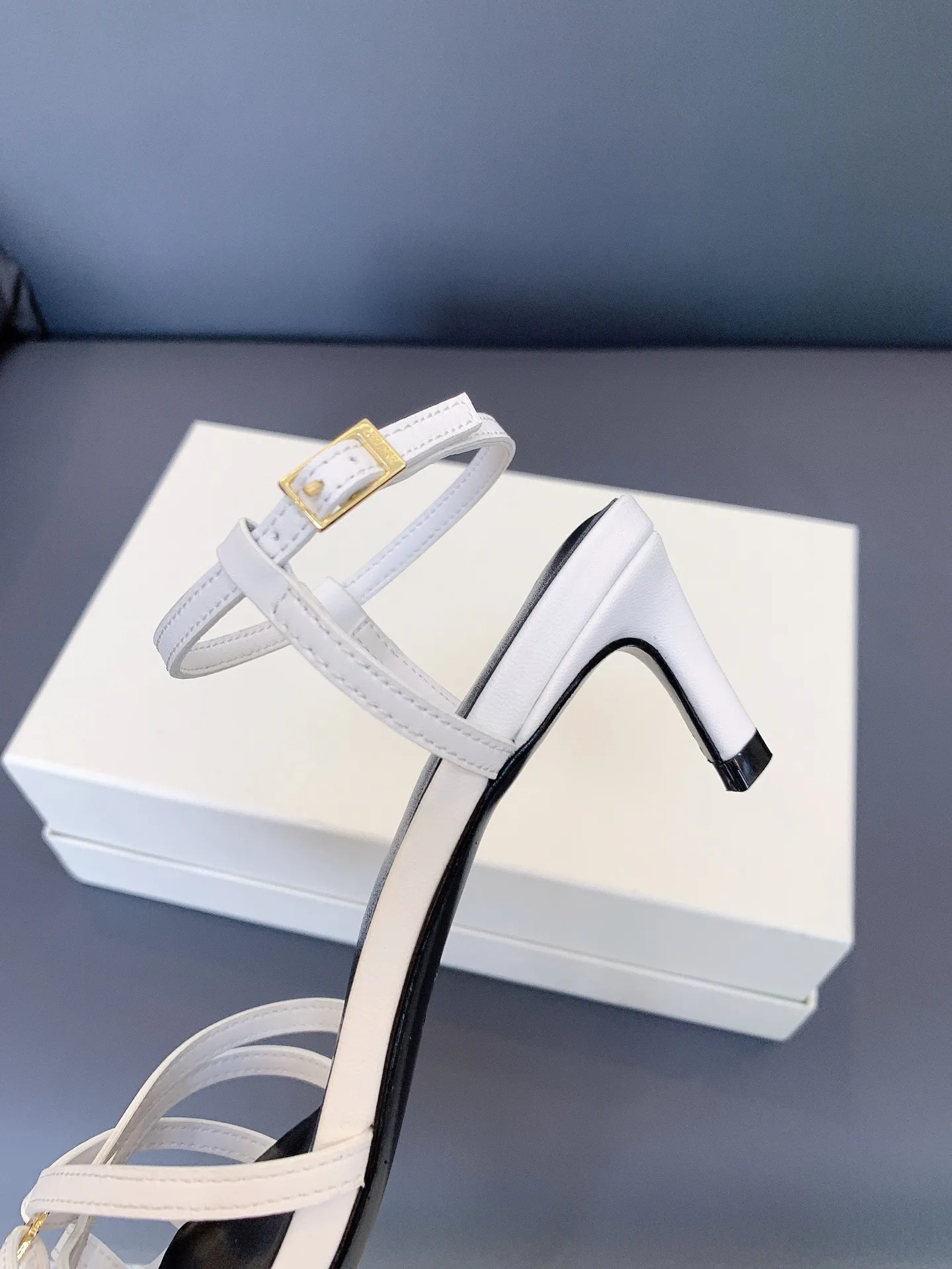Босоножки Женские Celine 17479003