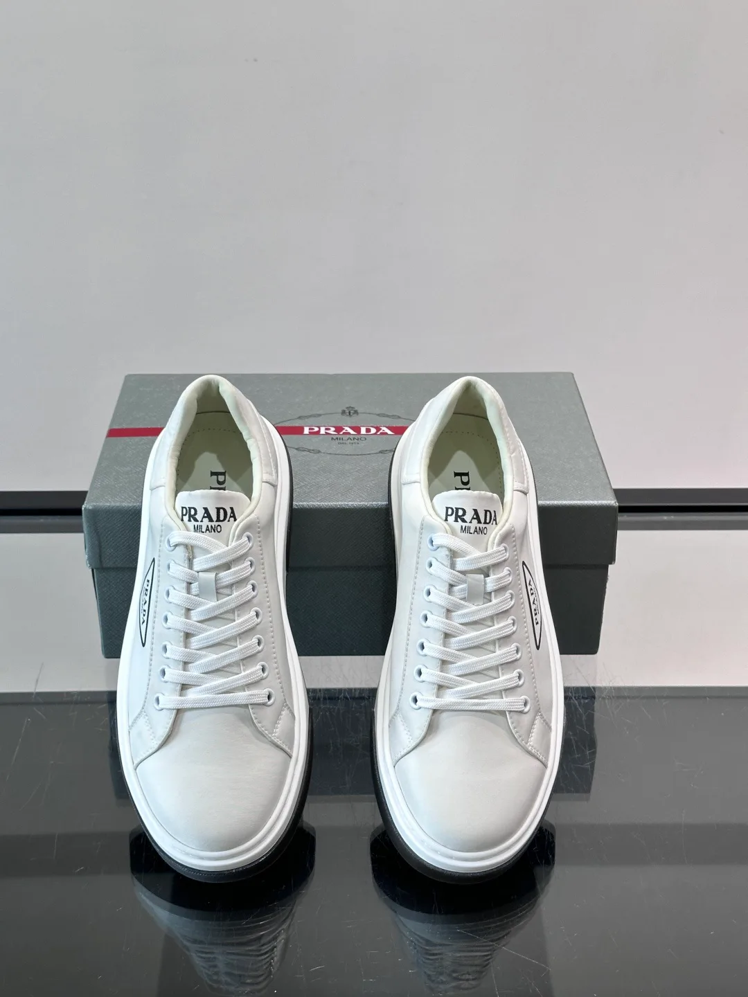 Кроссовки Мужские Prada 17913732