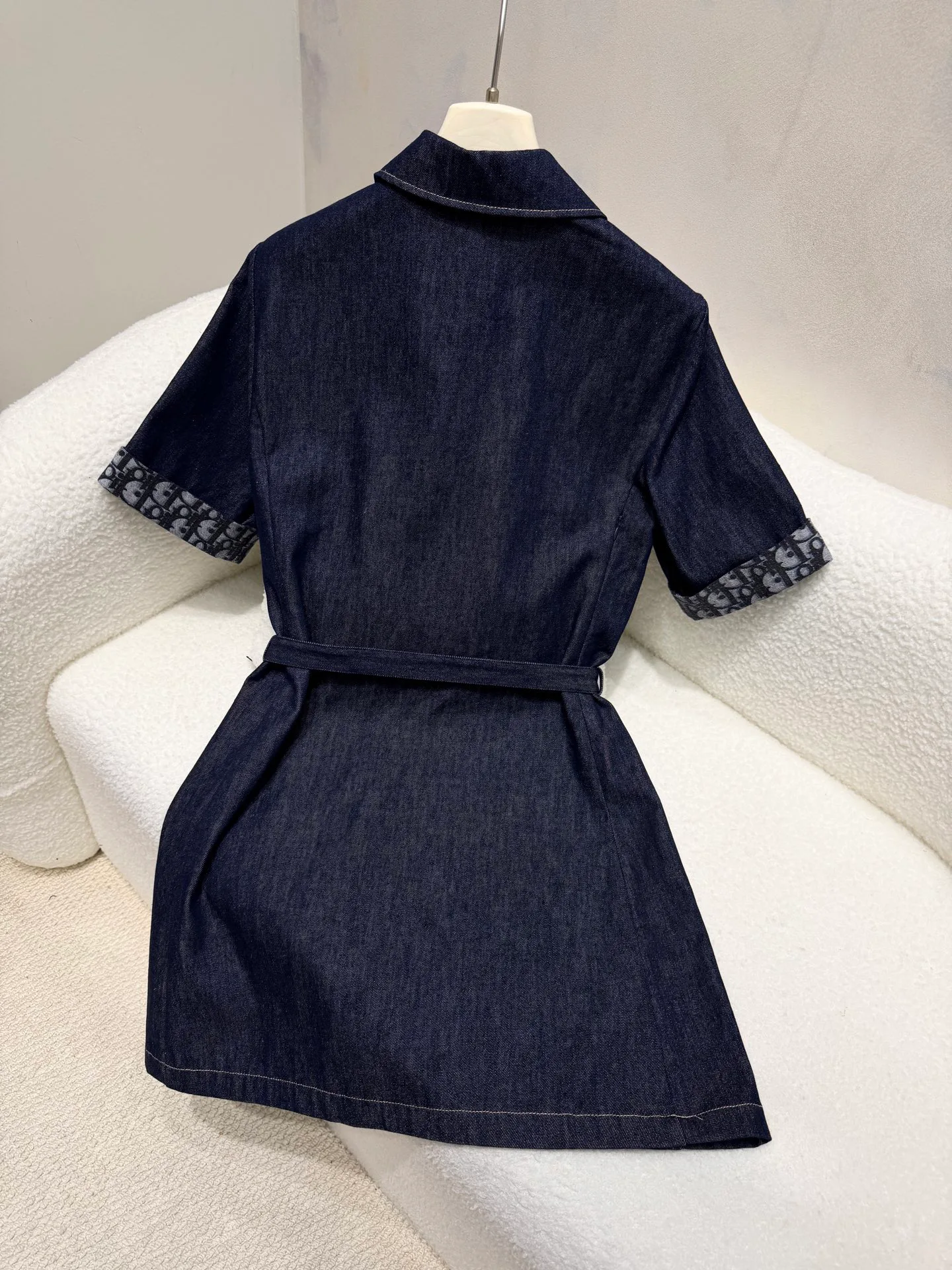Платья Женские Christian Dior 12829573