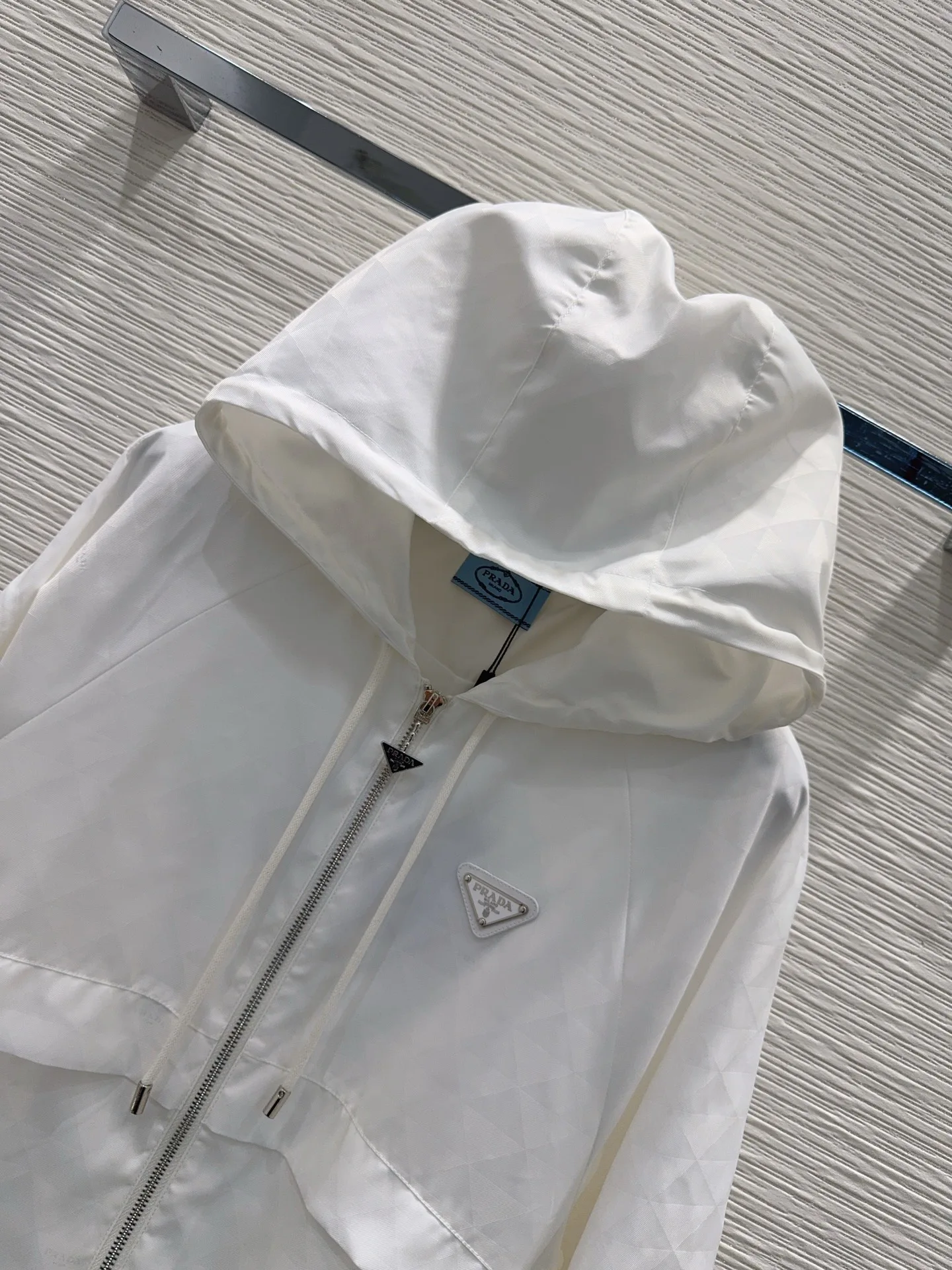Куртки И Пуховики Женские Prada 12365852