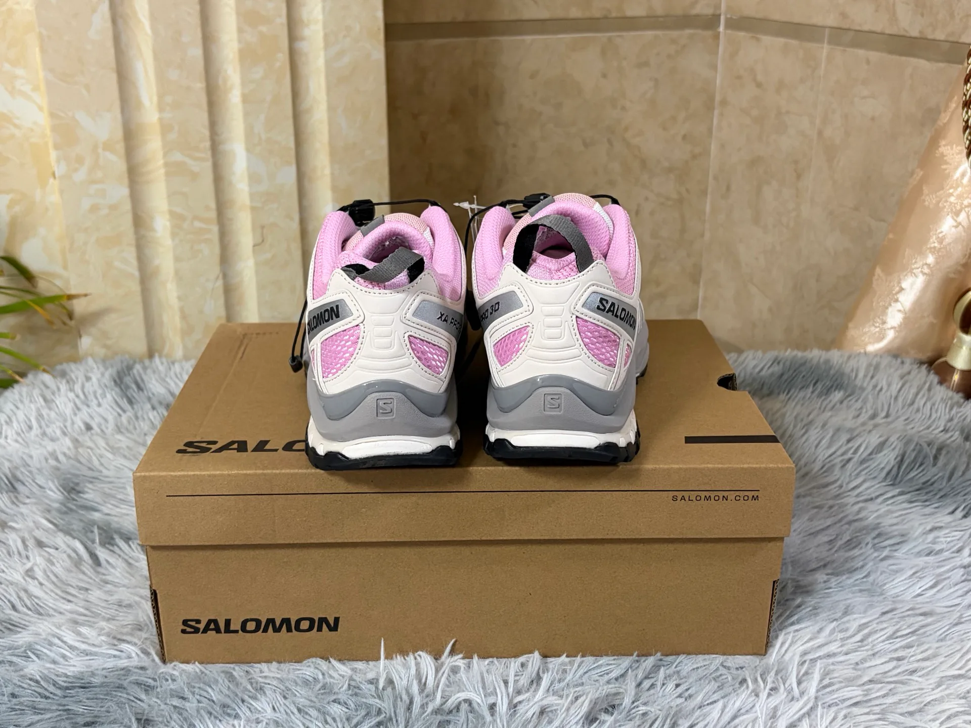 Кроссовки Женские Salomon 19708804