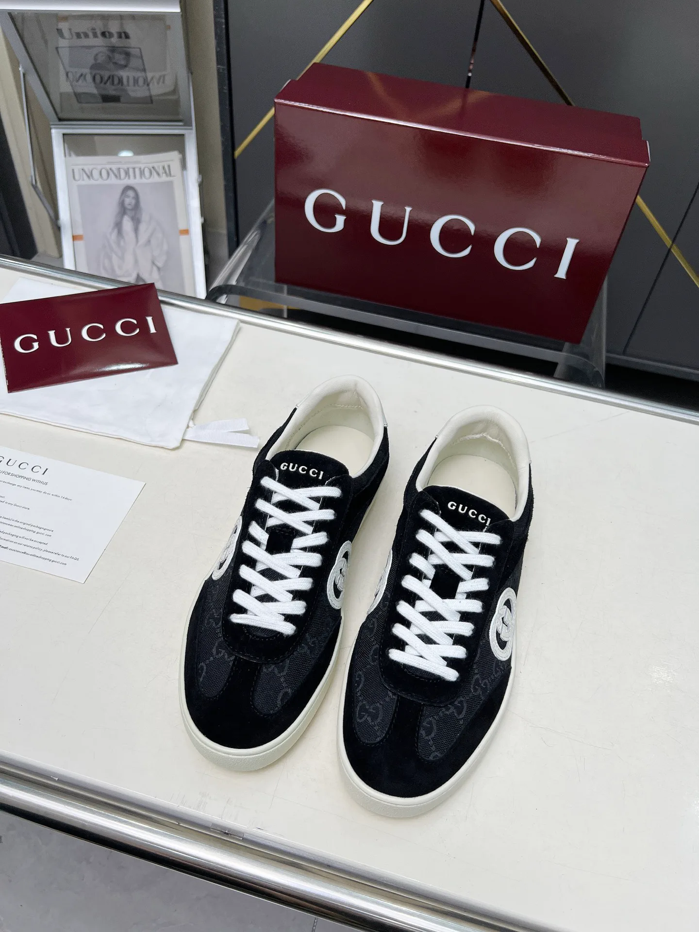 Кроссовки Женские Gucci 17620395