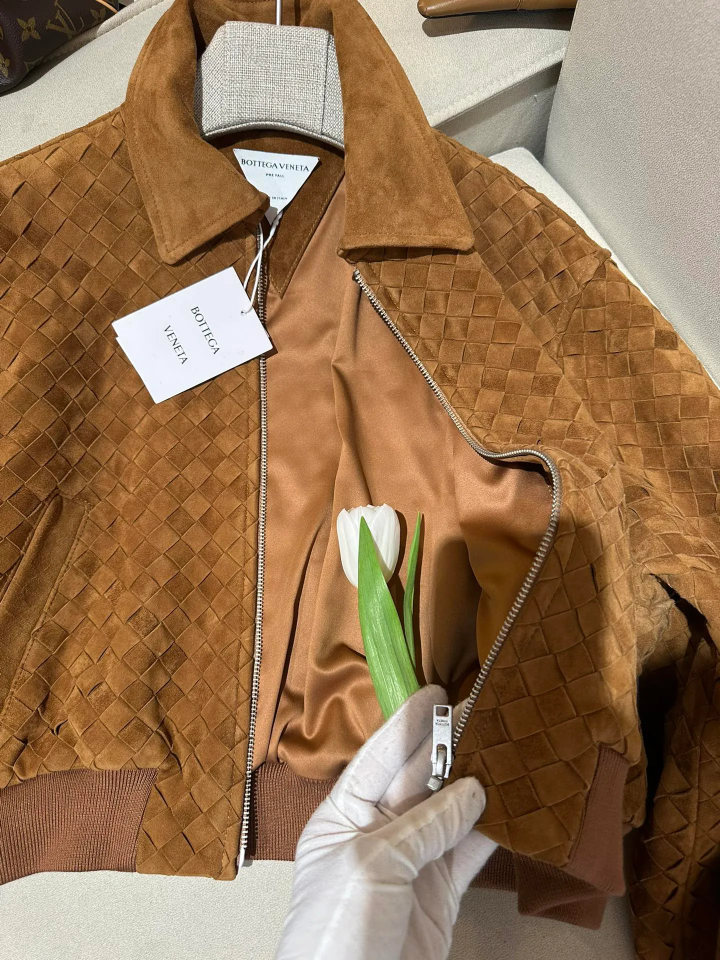 Кожаные Куртки И Дублёнки Женские Bottega Veneta 11679726