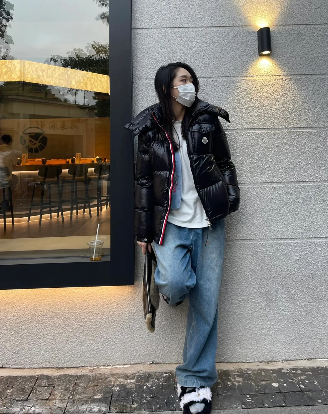 Куртки И Пуховики Женские Moncler 18415667