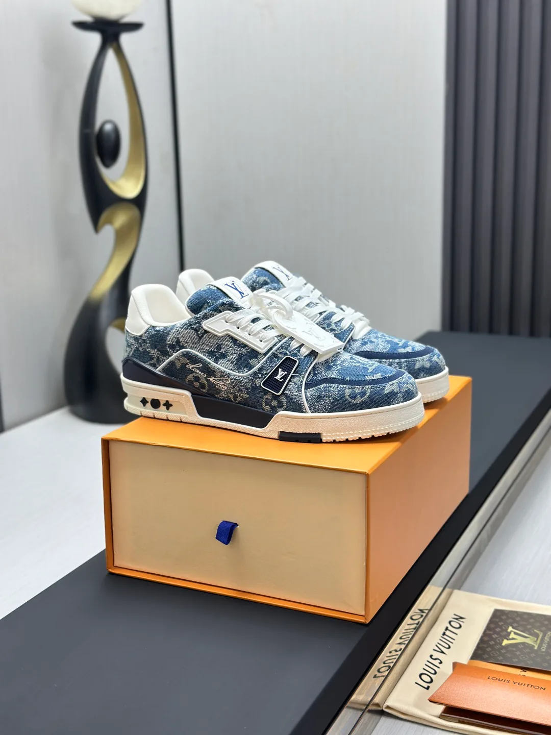 Кроссовки Женские Louis Vuitton 271958