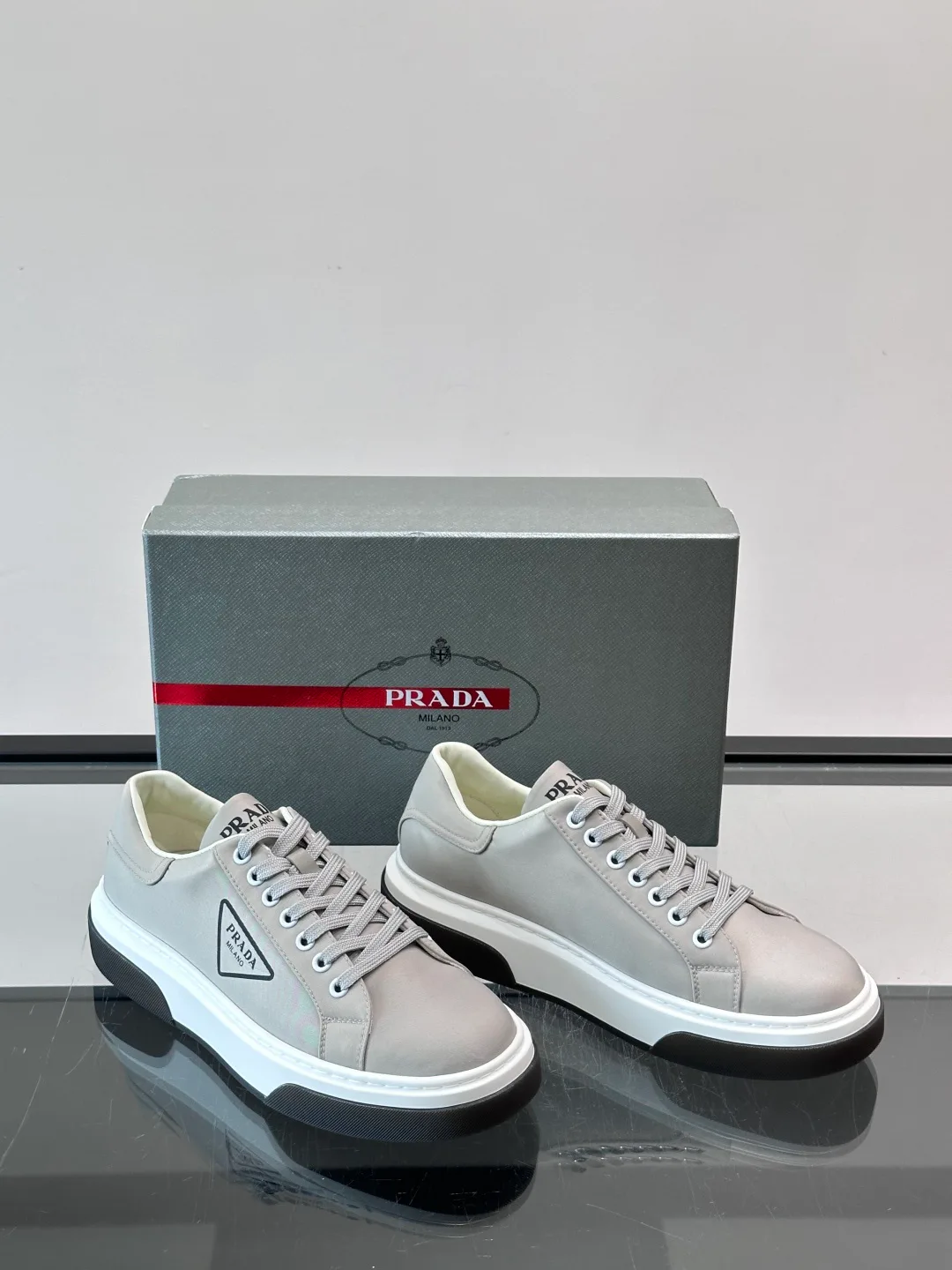Кроссовки Мужские Prada 17913733