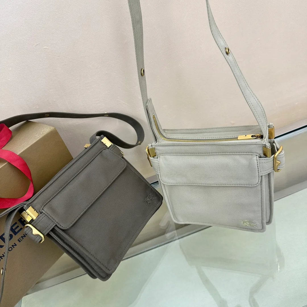 Классические Сумки Женские Burberry 1673196