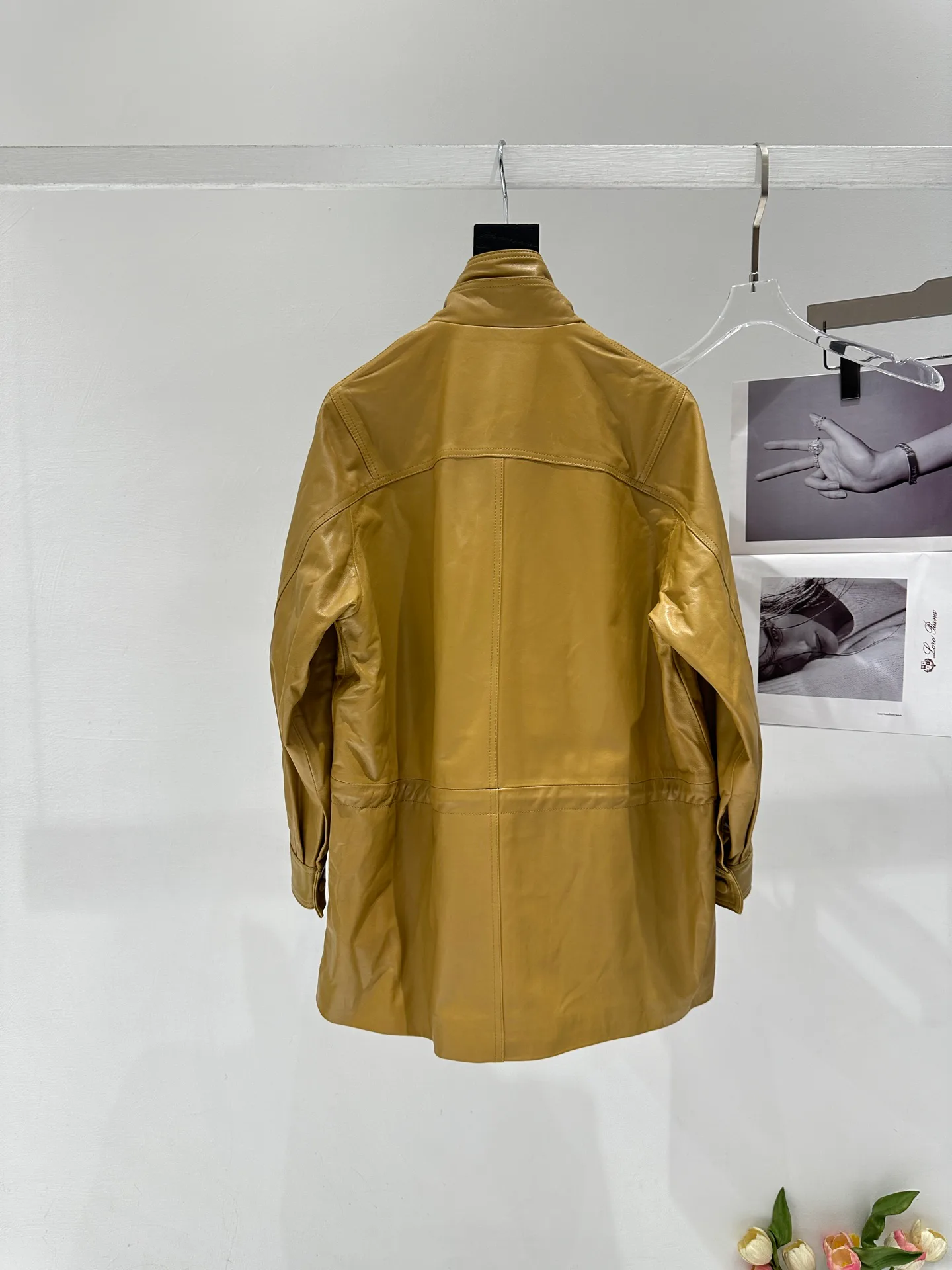 Кожаные Куртки И Дублёнки Женские Saint Laurent 11598171
