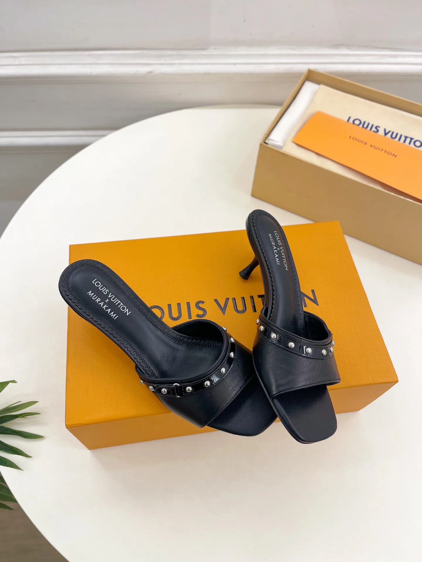 Туфли Женские Louis Vuitton 11458219