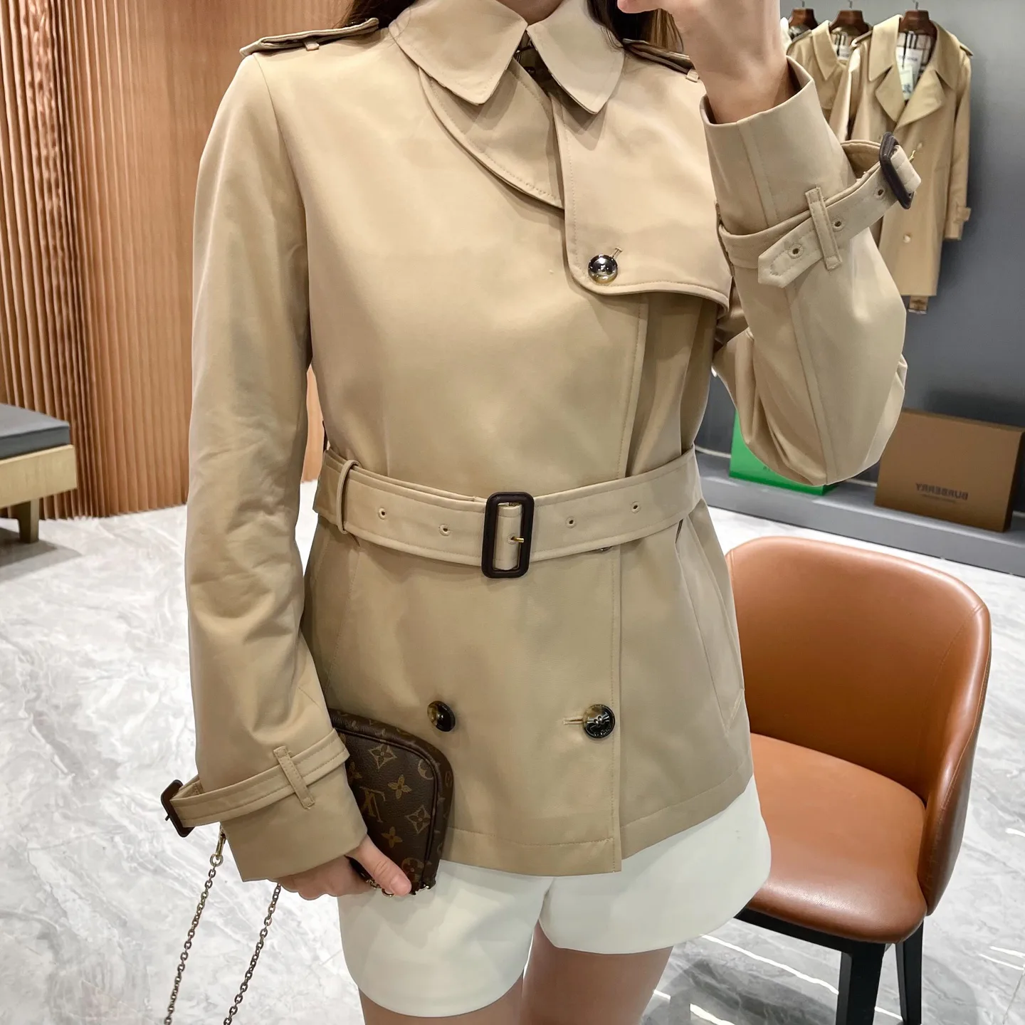 Тренчи Женские Burberry 18512891