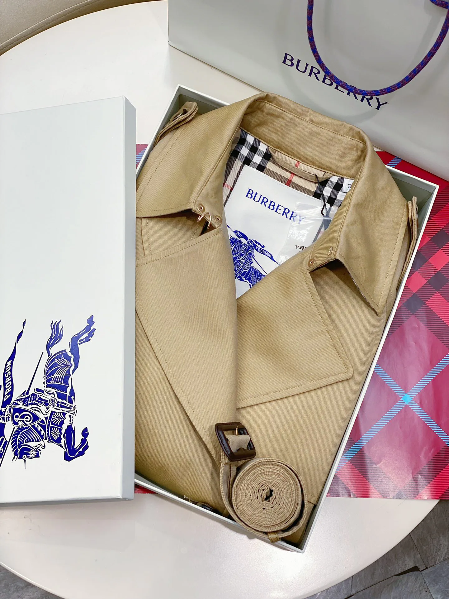 Тренчи Женские Burberry 17906718