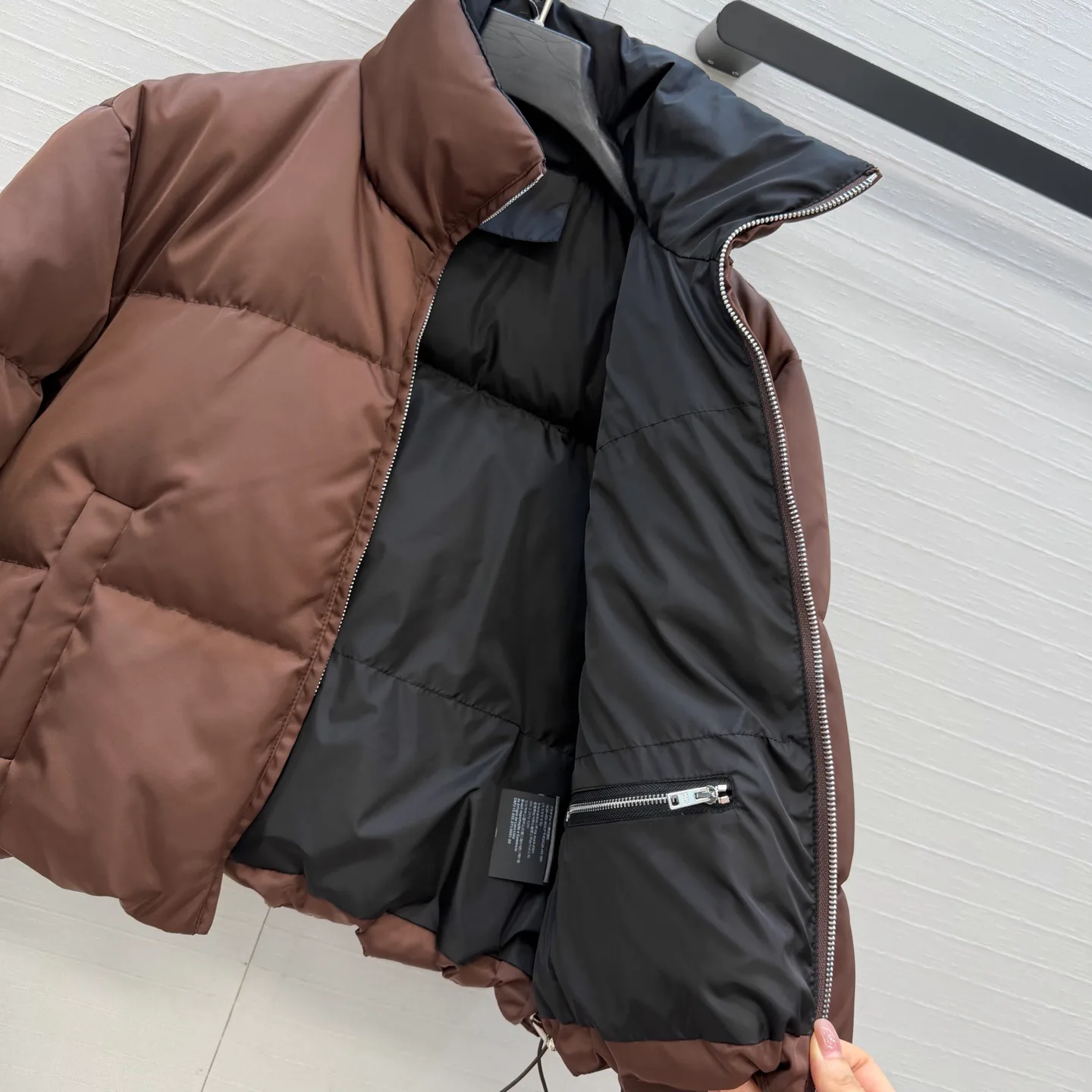 Куртки И Пуховики Женские Prada 19332005