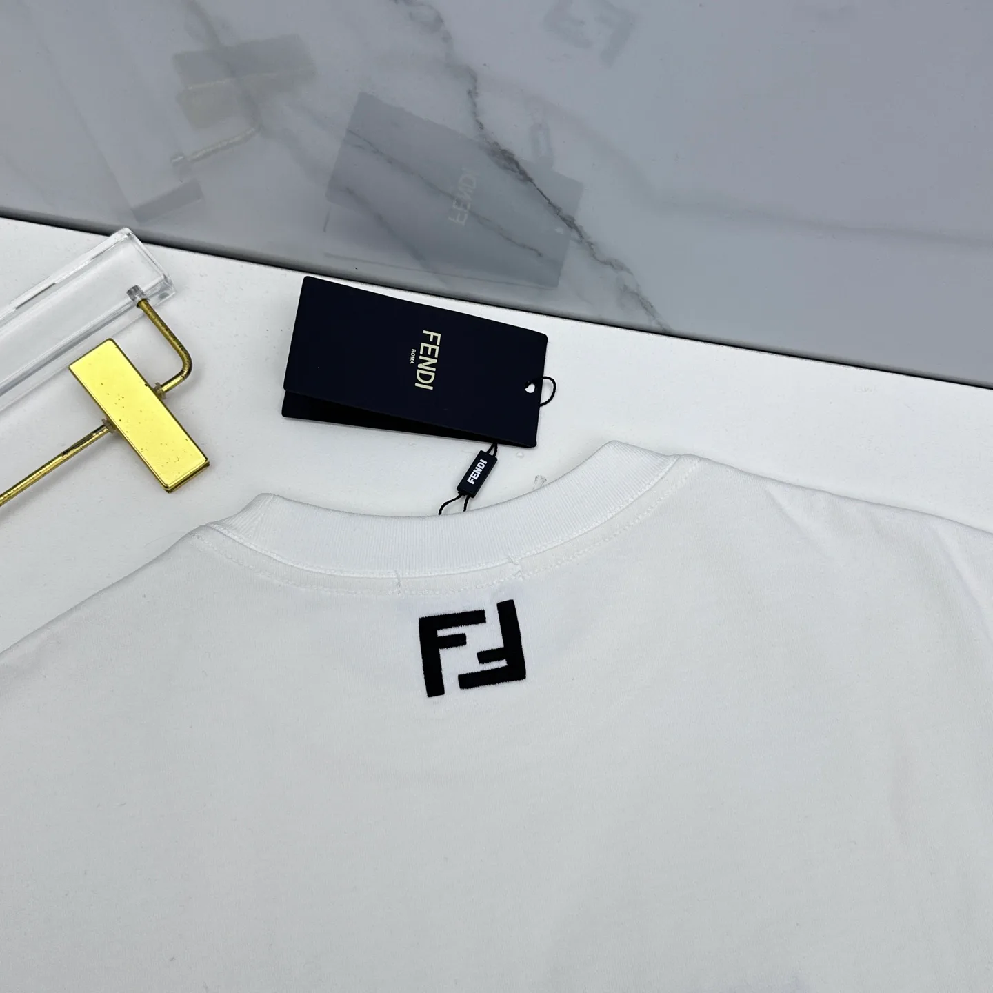 Футболки Женские Fendi 2237393