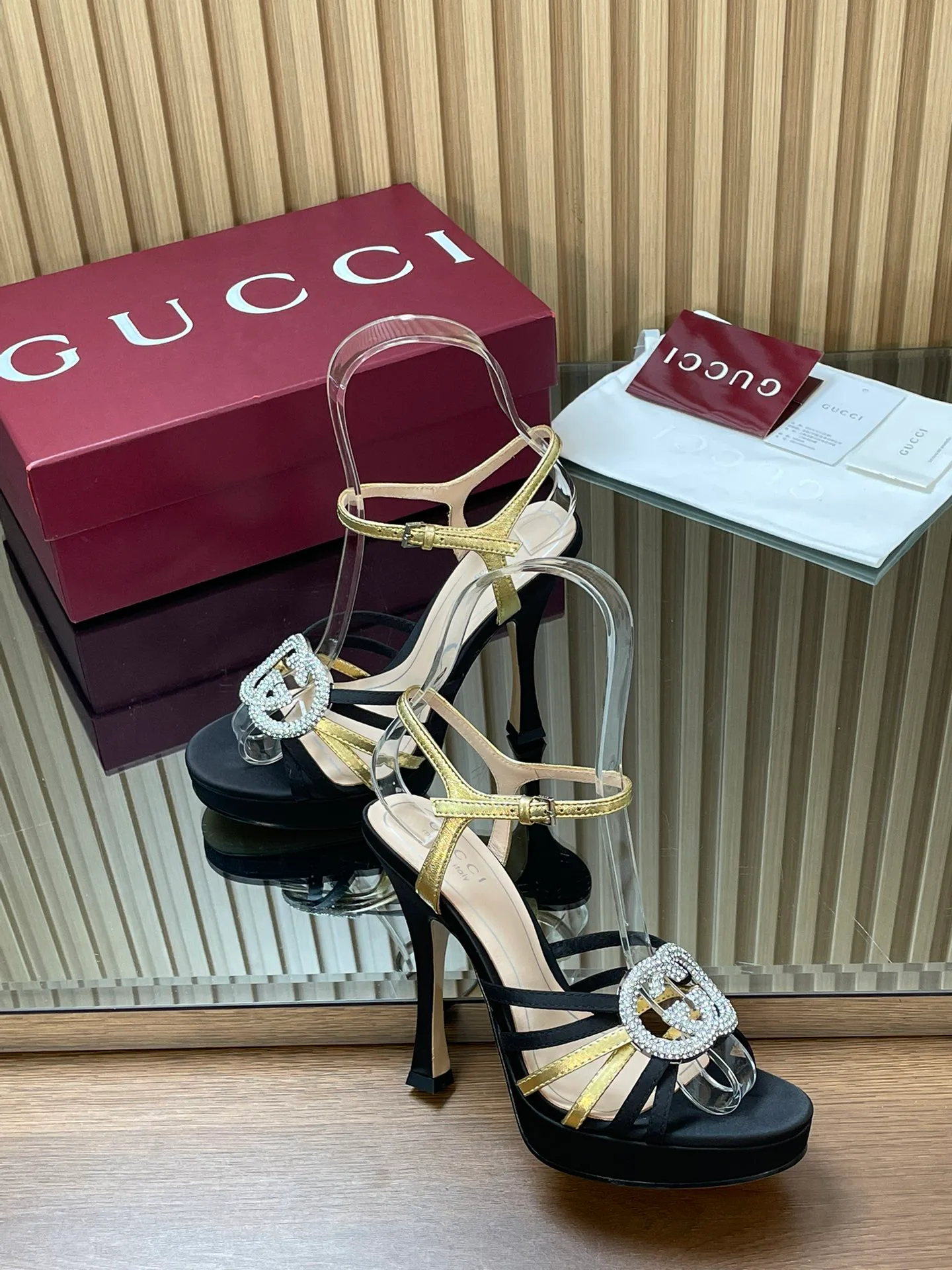 Босоножки Женские Gucci 5086419