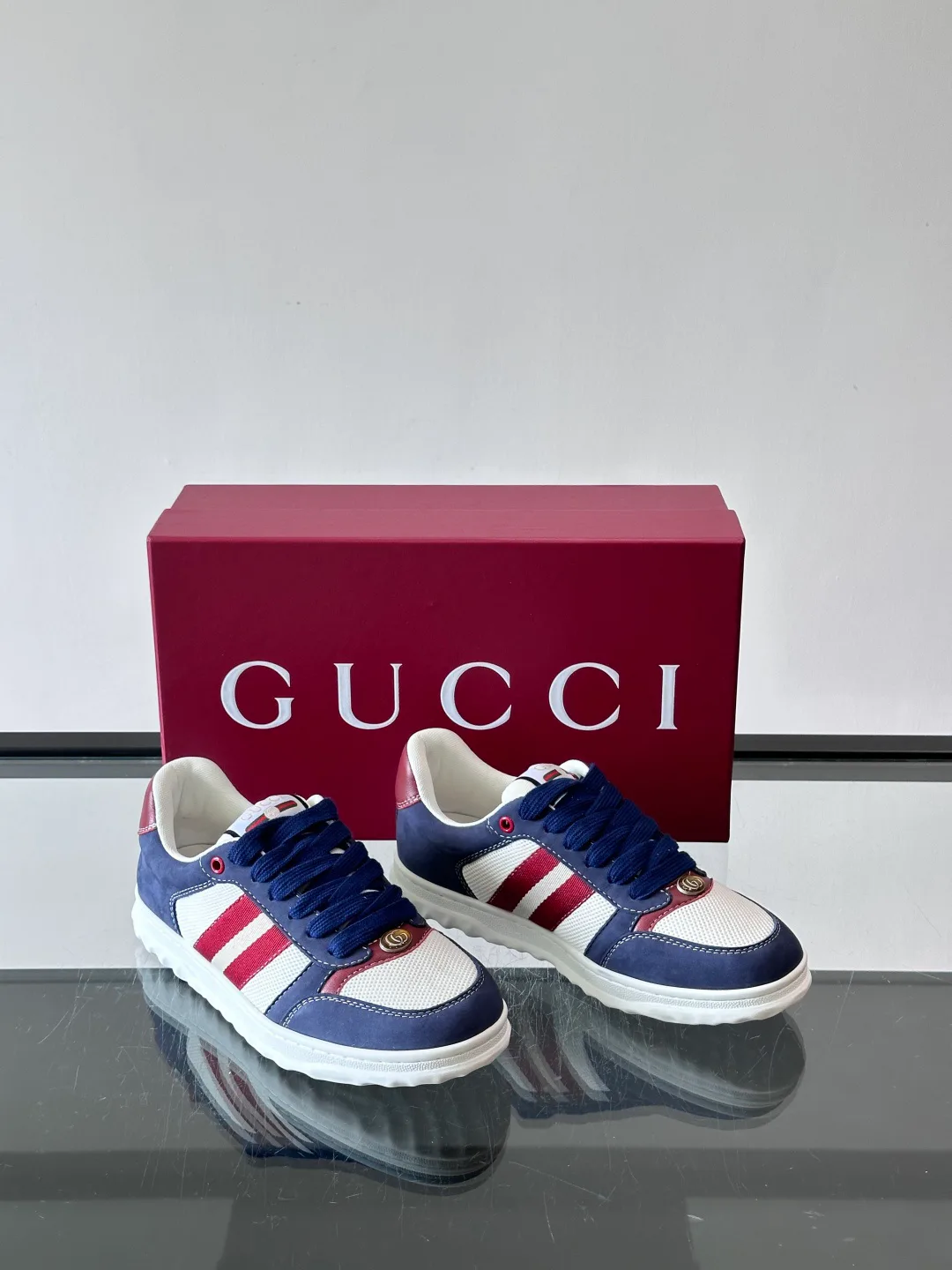 Кроссовки Женские Gucci 17032162