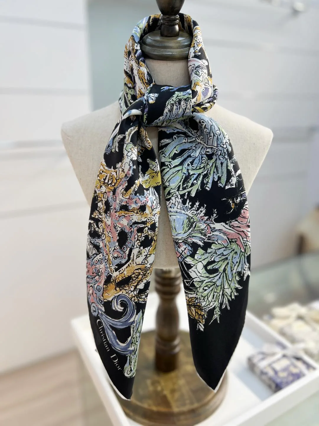 Платки Christian Dior 351406