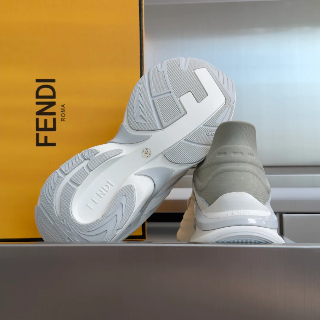 Кроссовки Женские Fendi 11235195