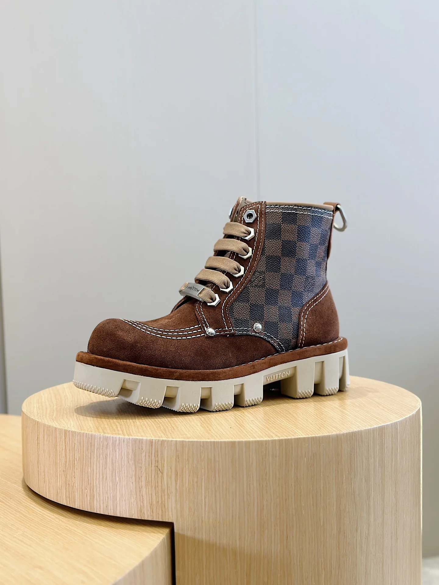 Ботинки Мужские Louis Vuitton 200812