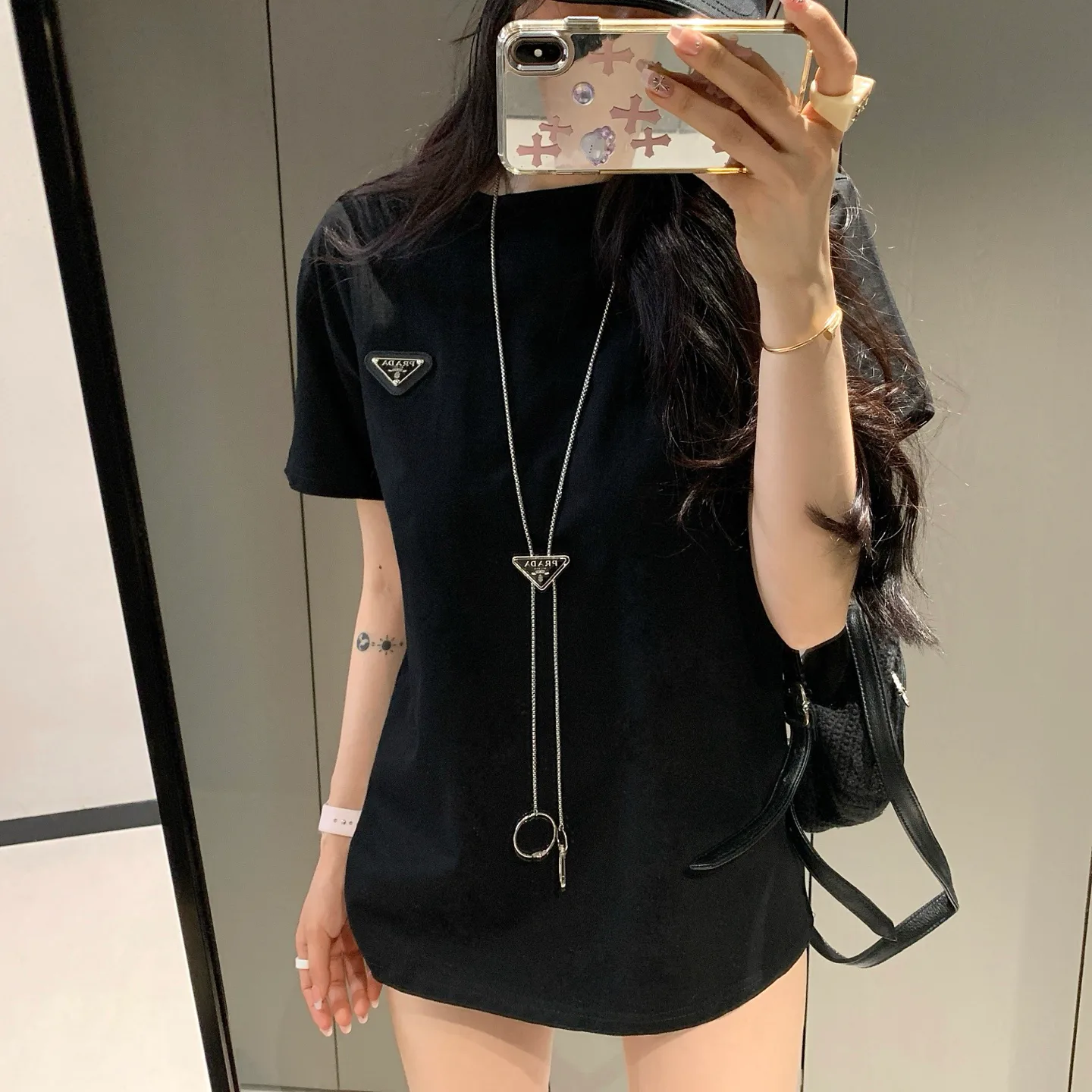 Футболки Женские Prada 16716