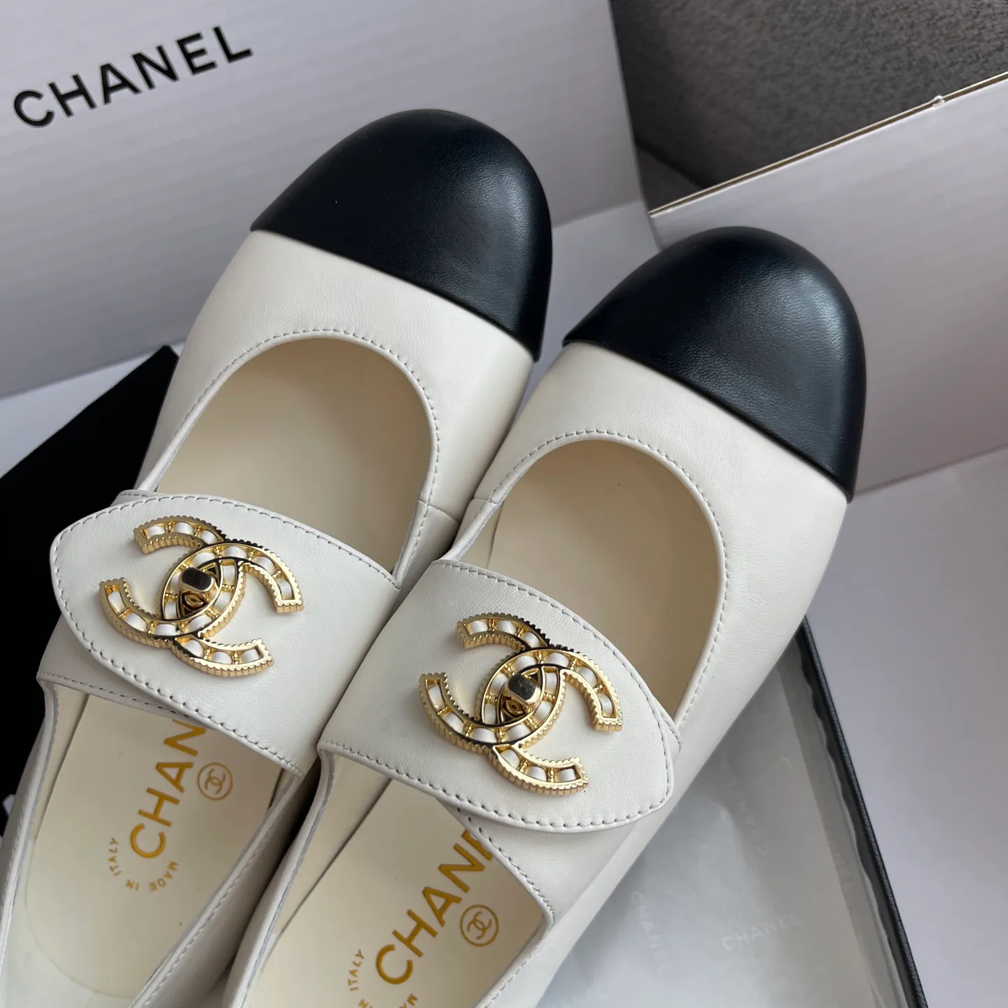 Туфли Женские Chanel 18066400