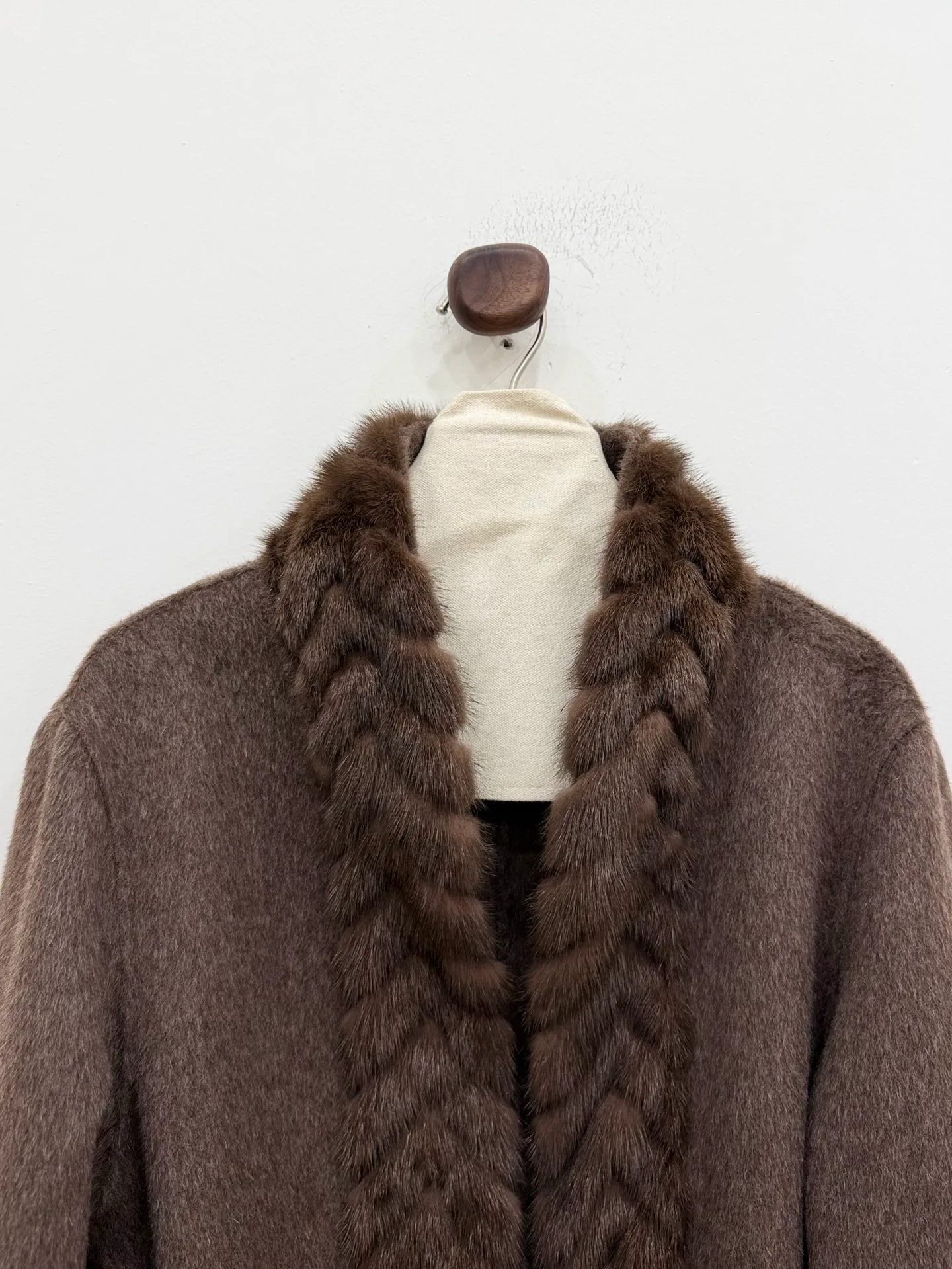Пальто Женские Loro Piana 18277660