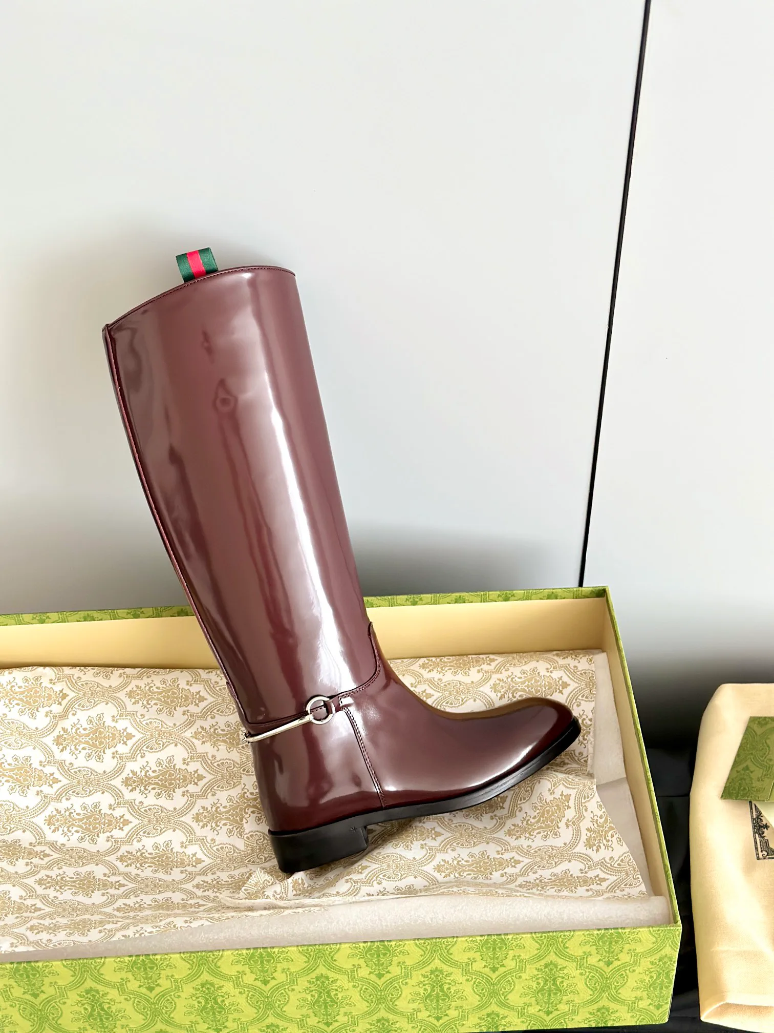 Сапоги Женские Gucci 18243667