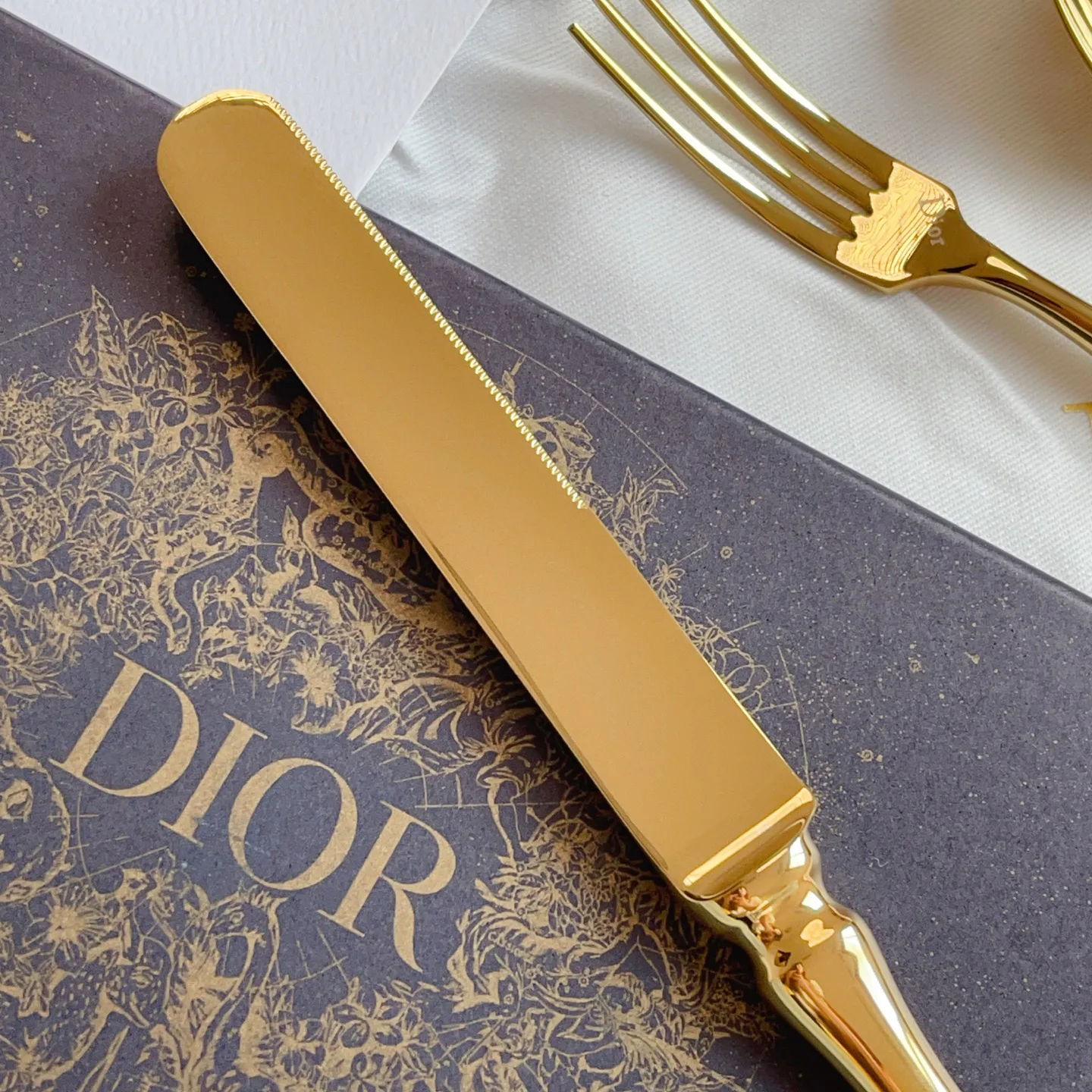 Посуда Christian Dior 18081168