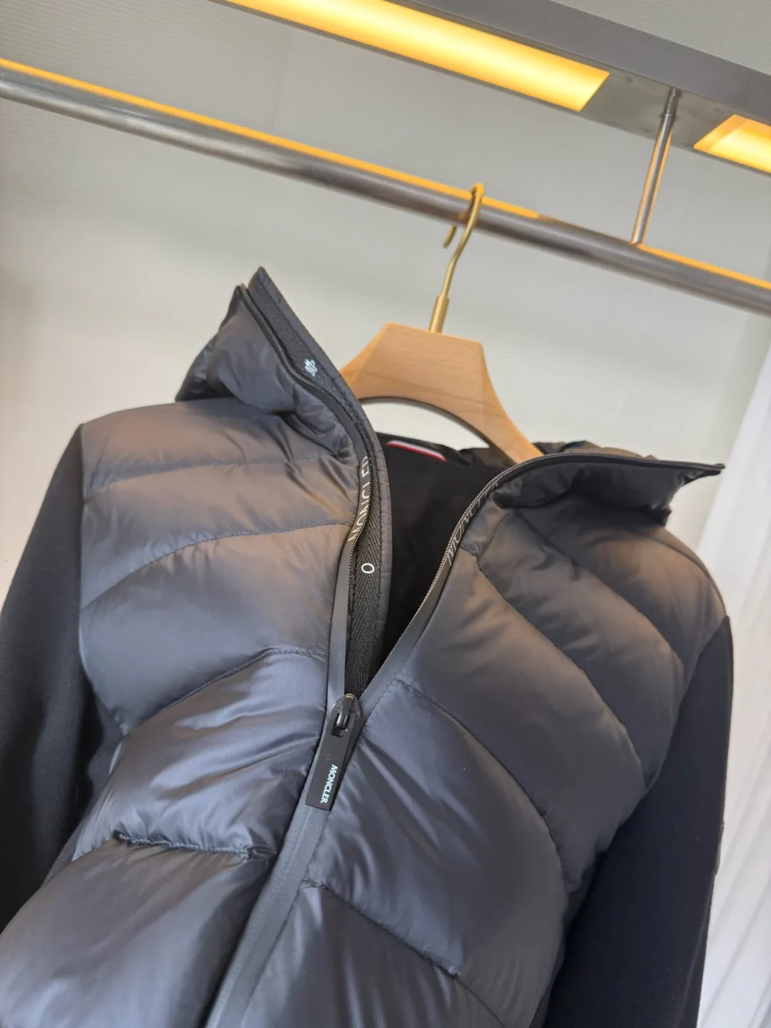 Куртки И Пуховики Женские Moncler 791633