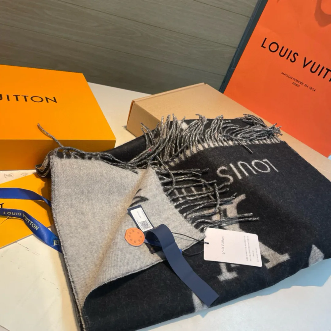 Шарфы Louis Vuitton 288354