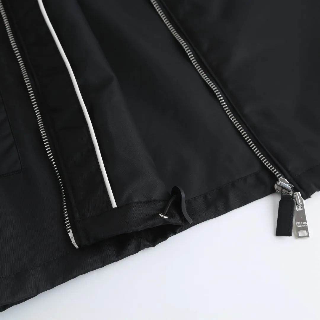 Куртки И Пуховики Женские Prada 10311590