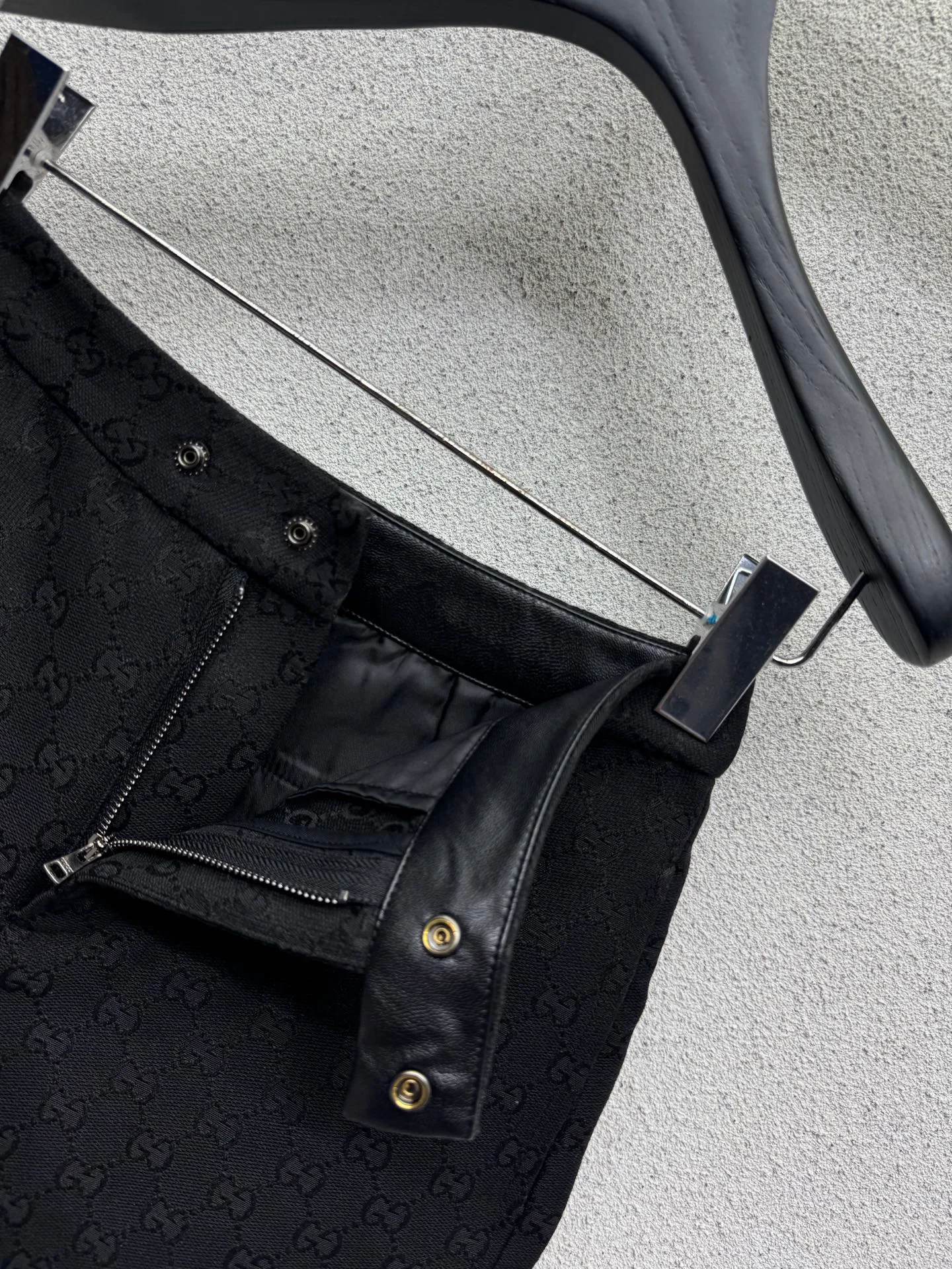 Шорты Женские Gucci 18228572