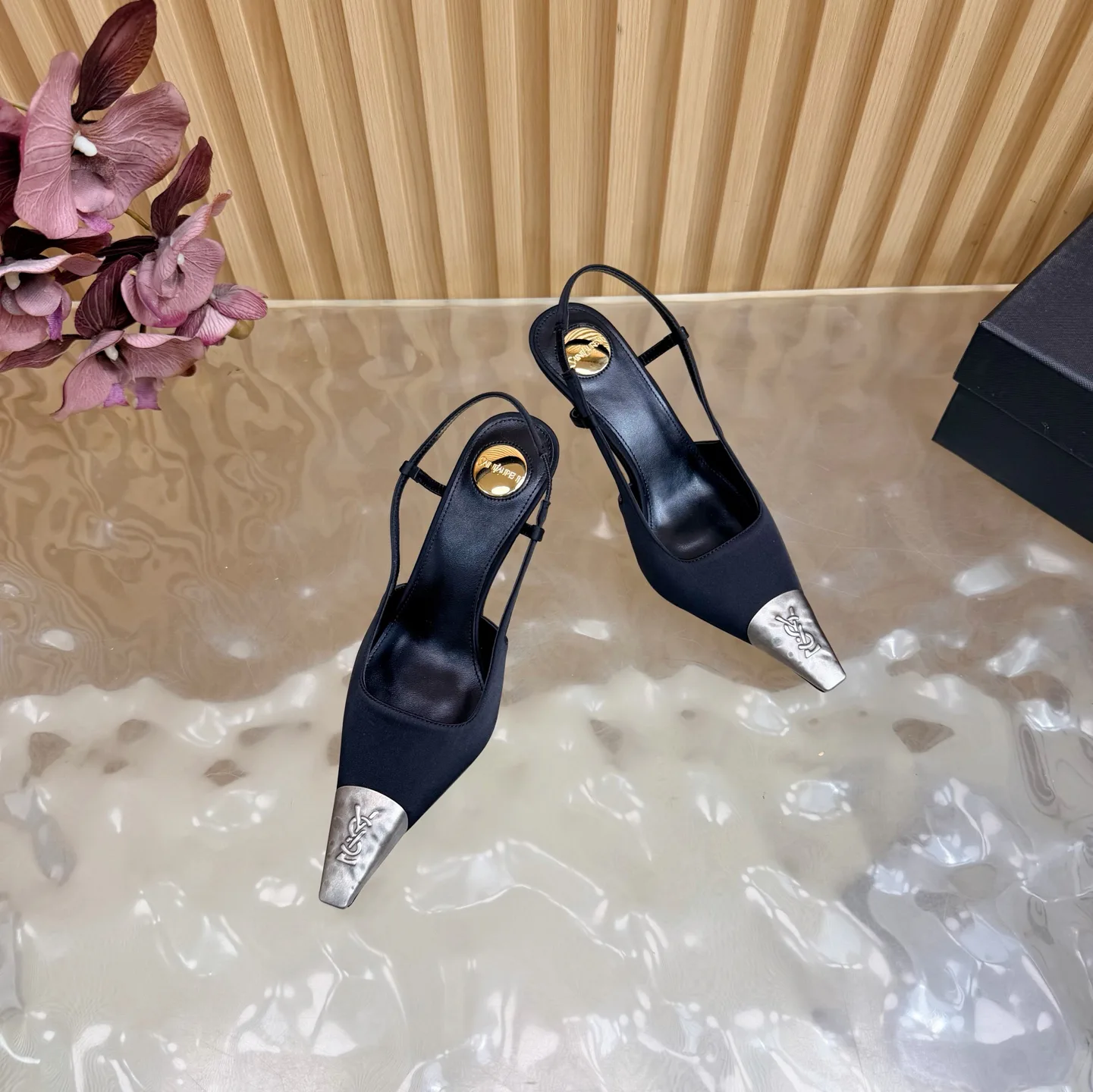 Туфли Женские Saint Laurent 11109480