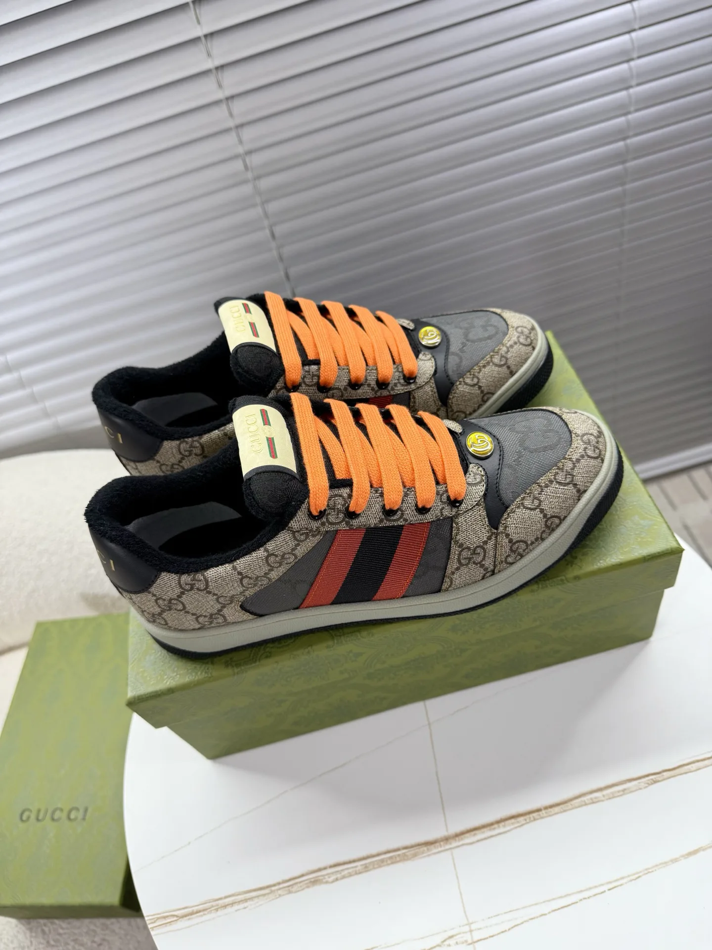 Кроссовки Женские Gucci 17451091