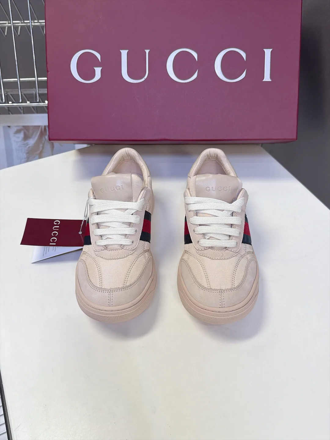 Кроссовки Женские Gucci 18005188