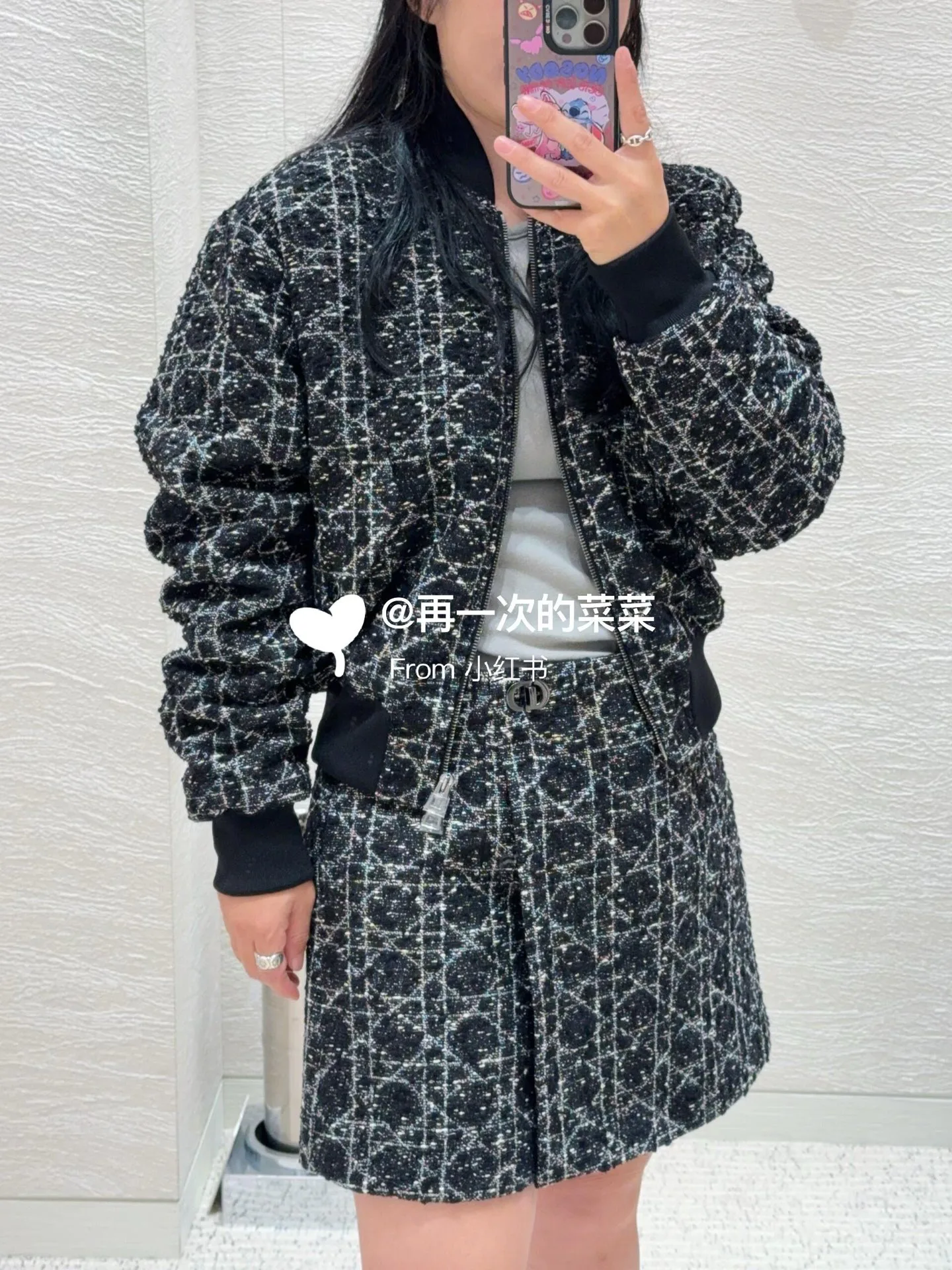 Куртки И Пуховики Женские Christian Dior 18224881
