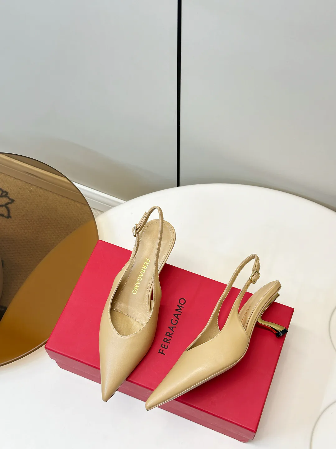 Туфли Женские Salvatore Ferragamo 17177457