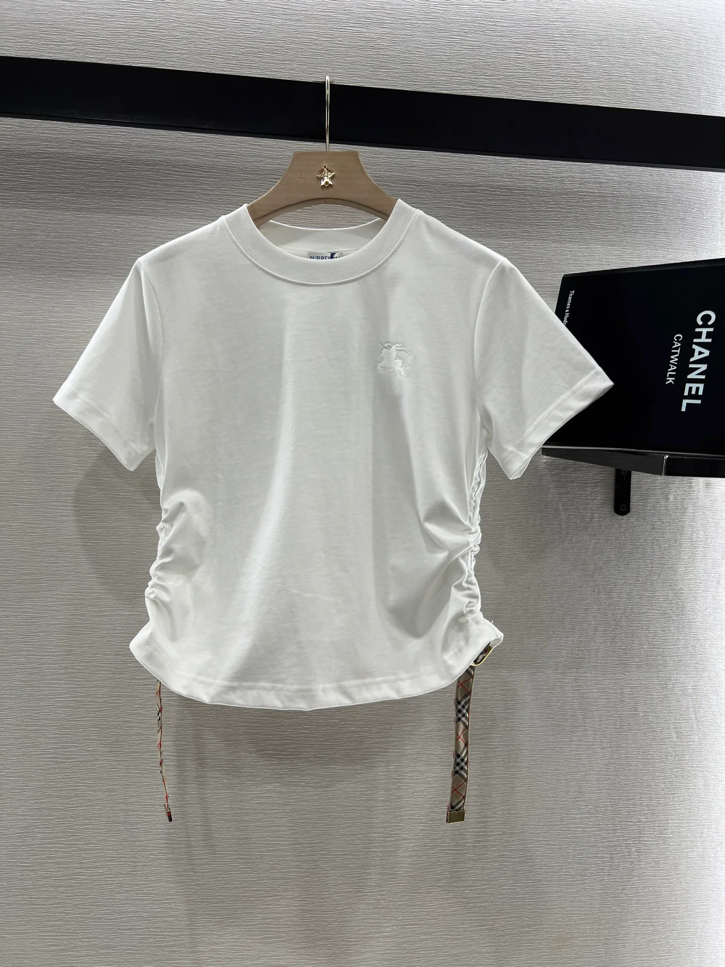 Футболки Женские Burberry 26616