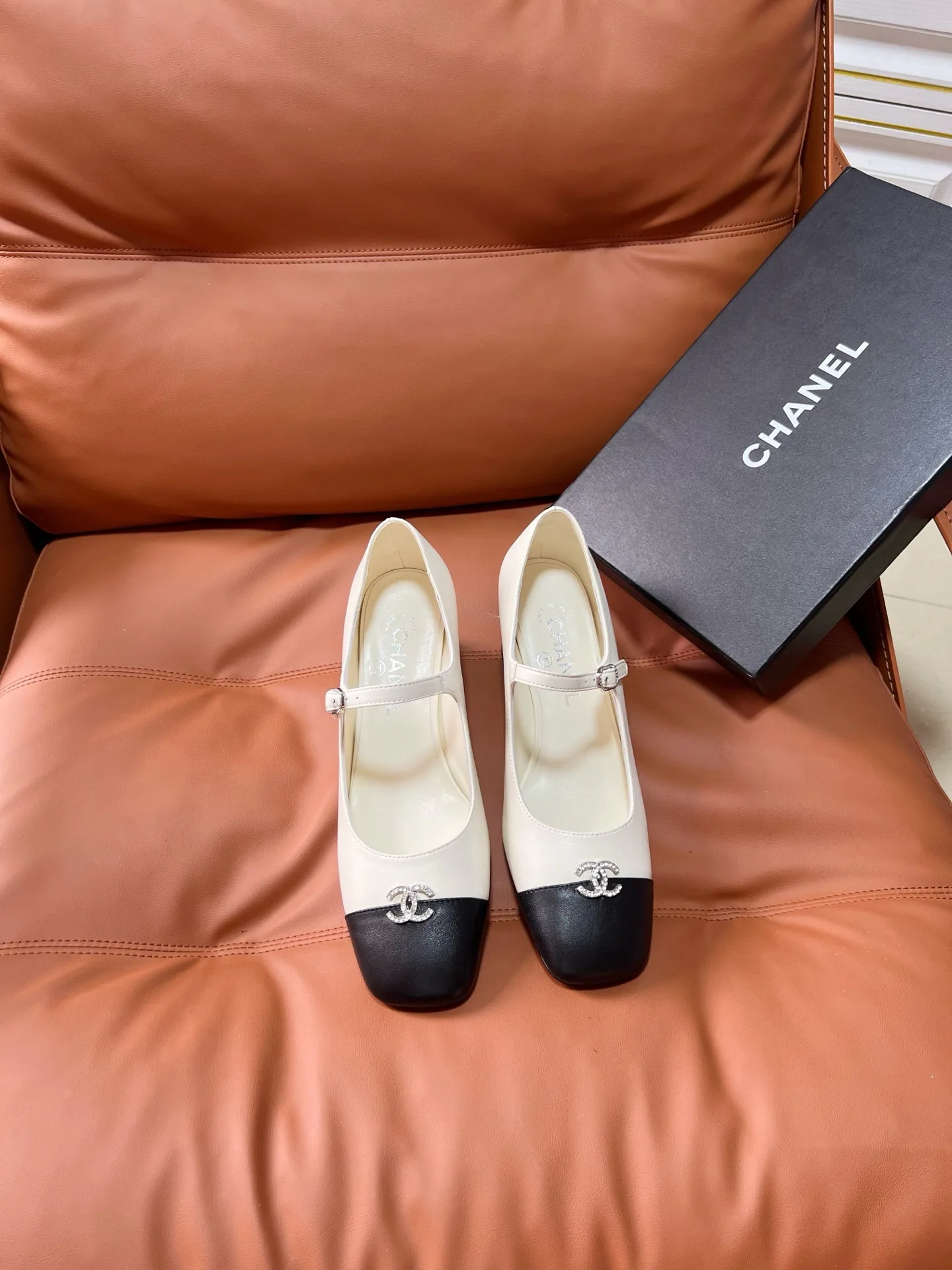 Туфли Женские Chanel 13454362