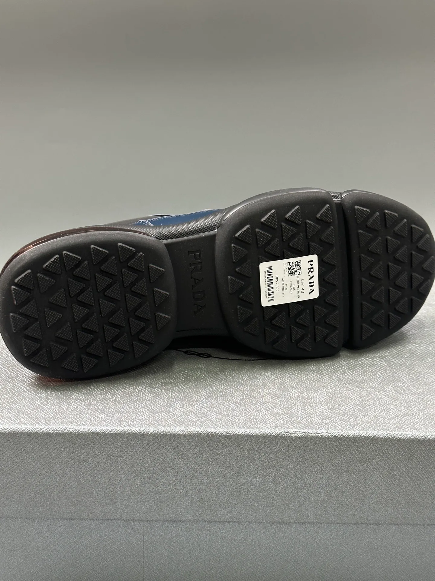 Кроссовки Мужские Prada 4041898