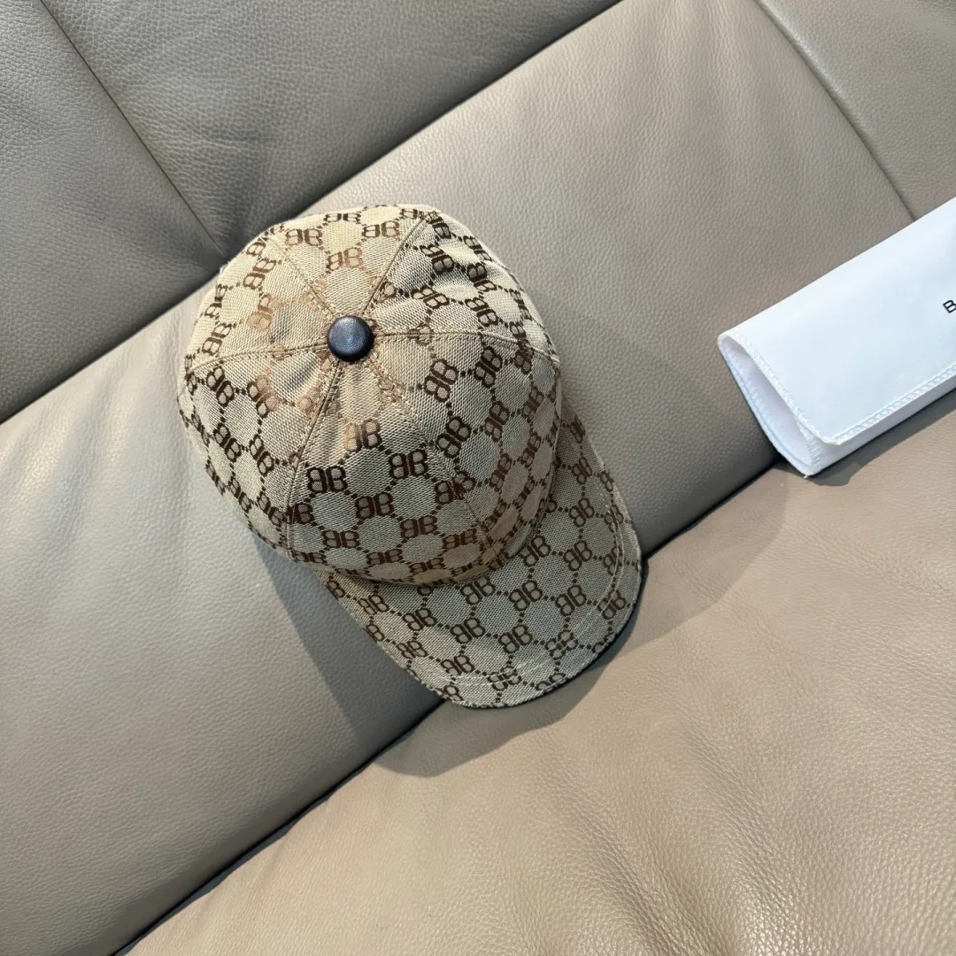 Головные Уборы Balenciaga 1701211